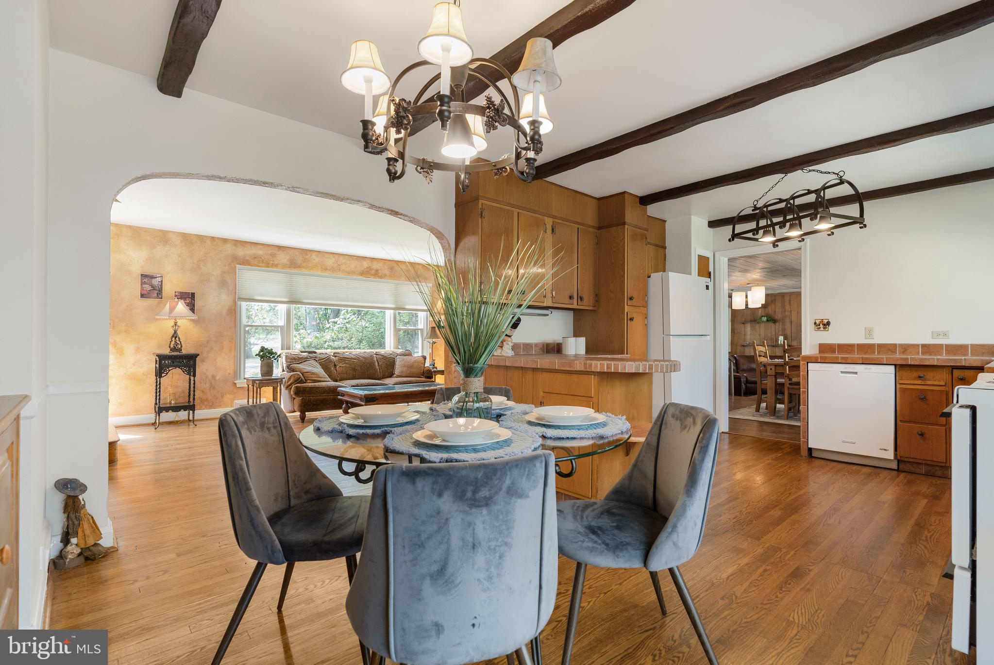 PIKESVILLE - Residential