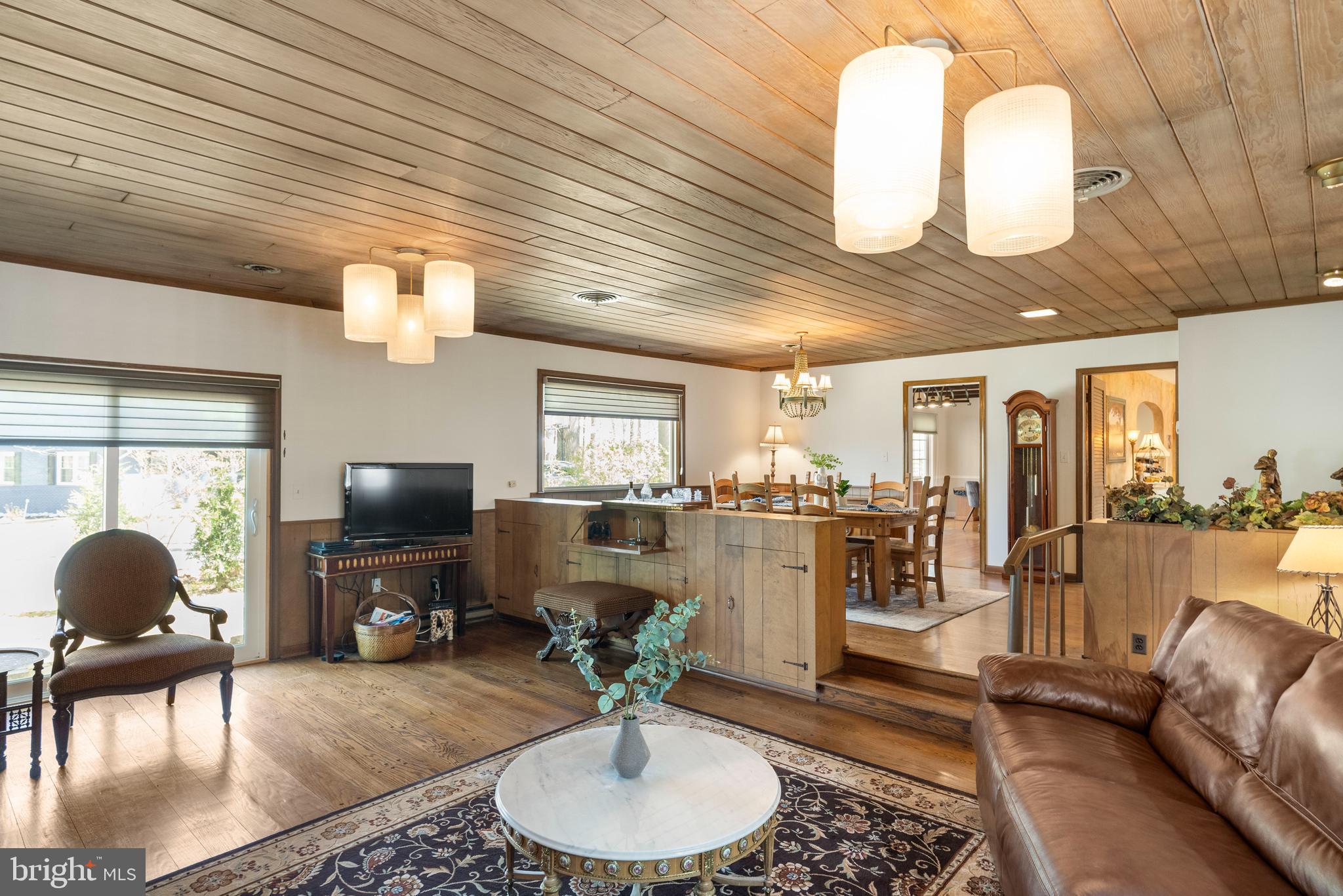 PIKESVILLE - Residential