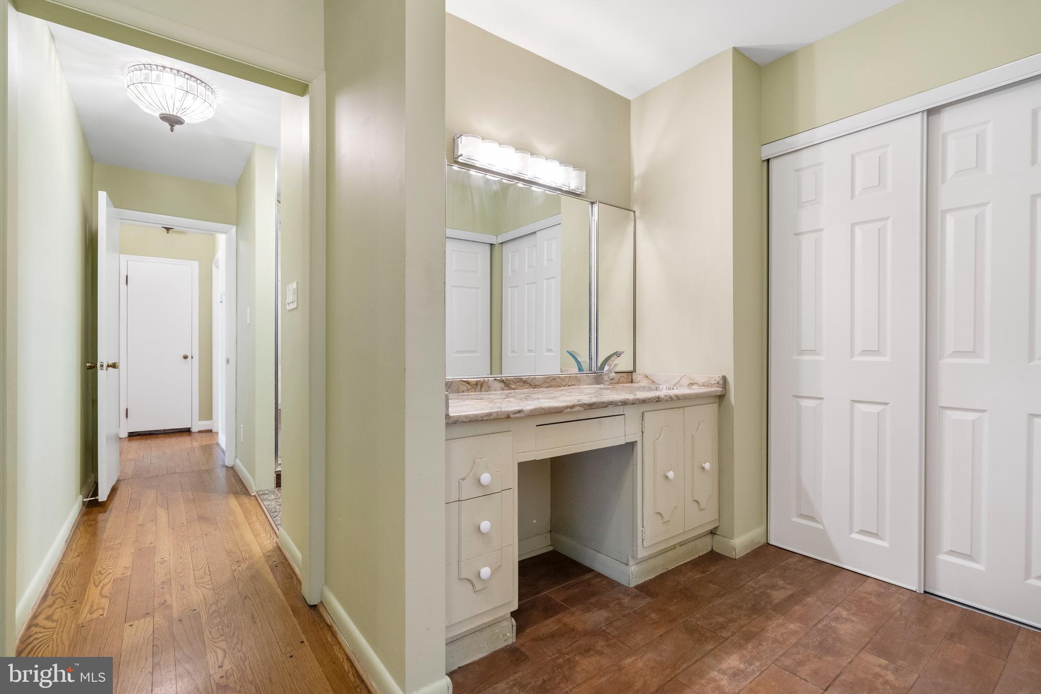 PIKESVILLE - Residential