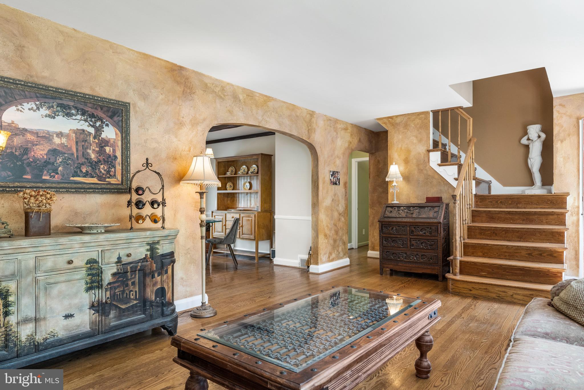 PIKESVILLE - Residential