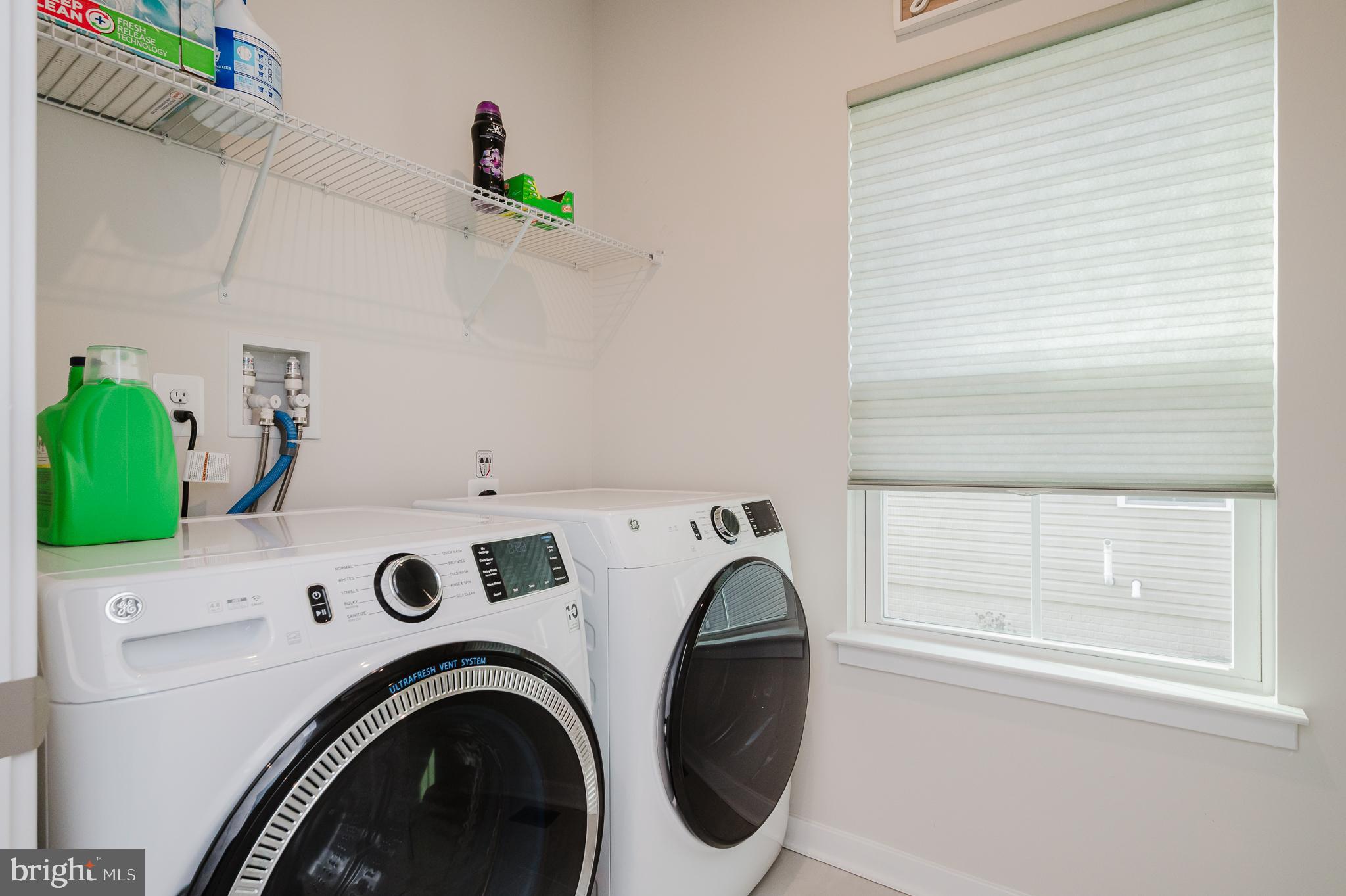 JAMES RUN CARRIAGE HOMES - Residential