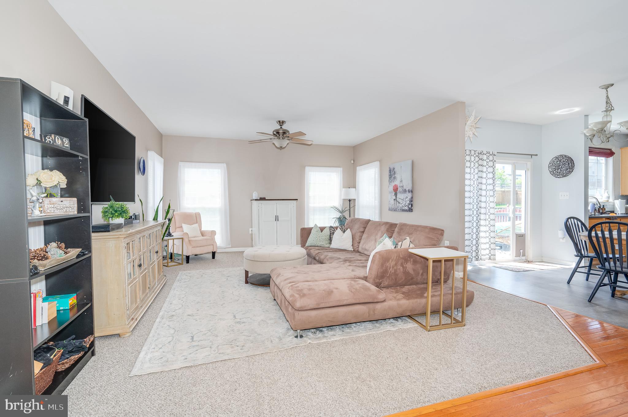 RED BUD RUN - Residential Lease