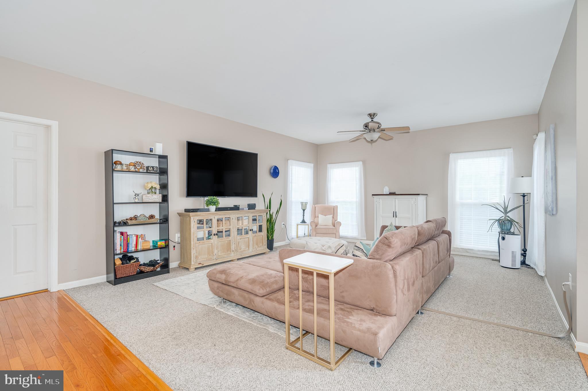 RED BUD RUN - Residential Lease