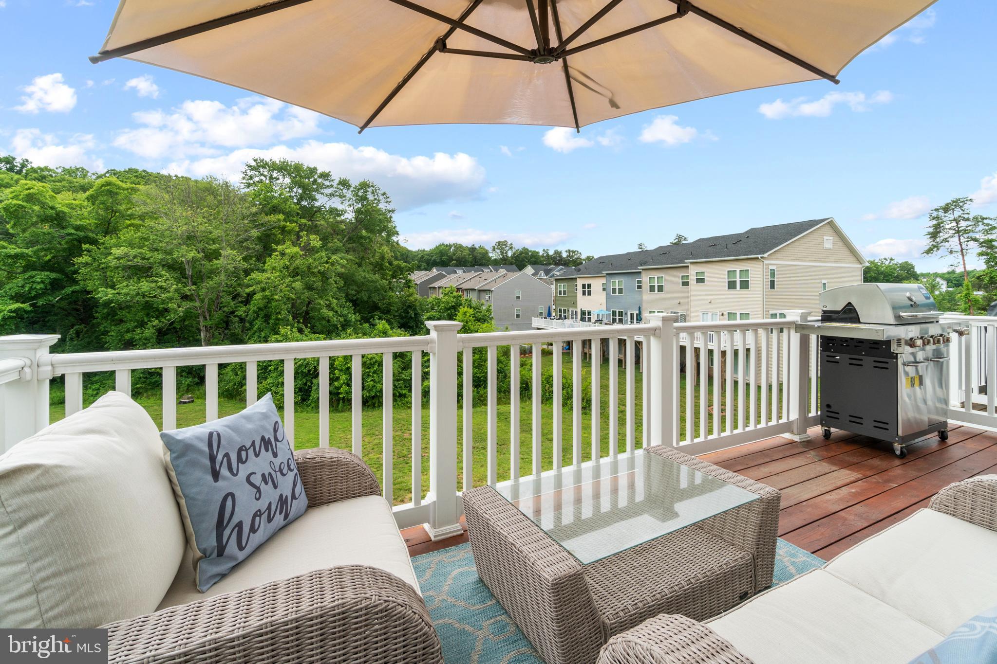 BRADLEY SQUARE - Residential