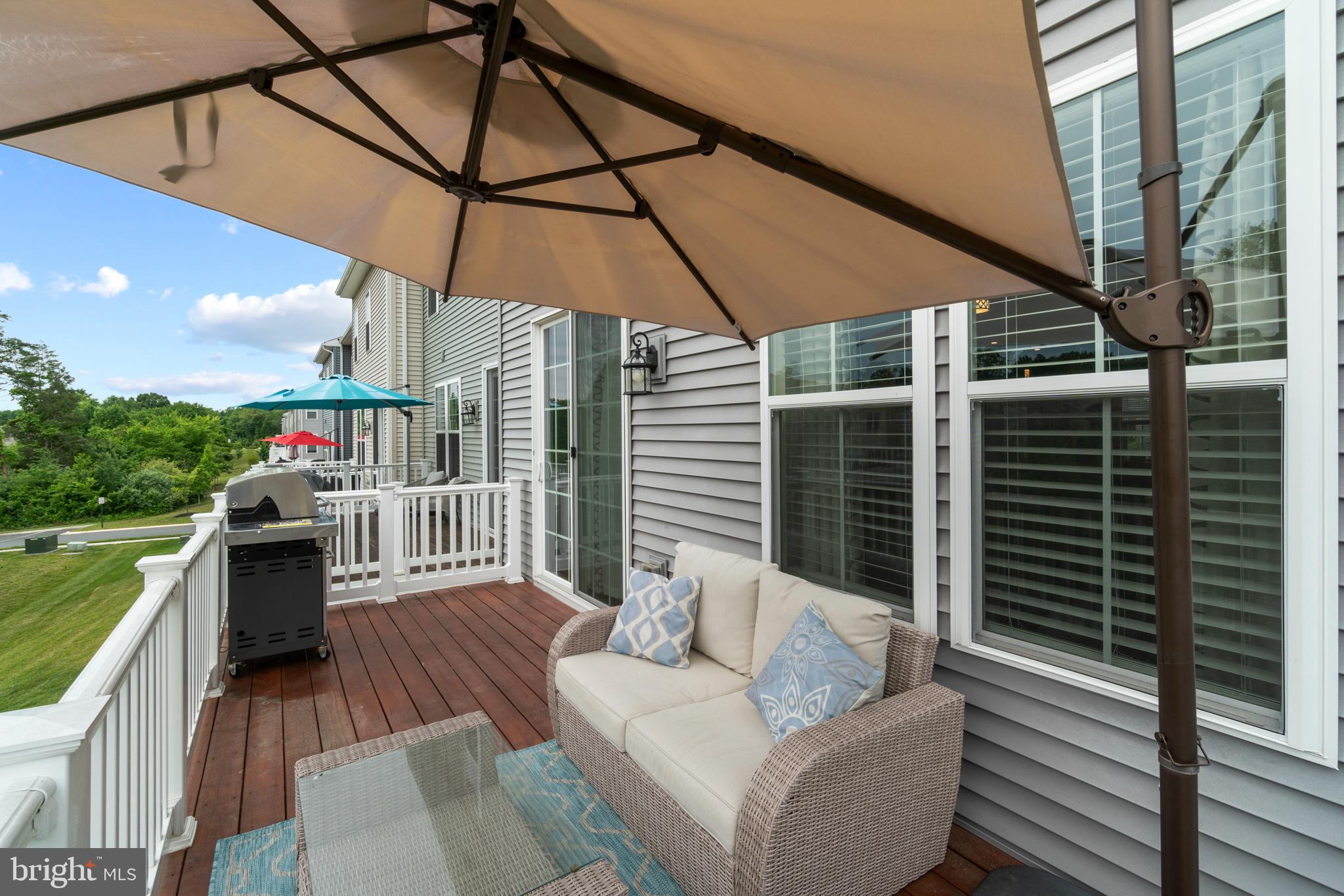 BRADLEY SQUARE - Residential