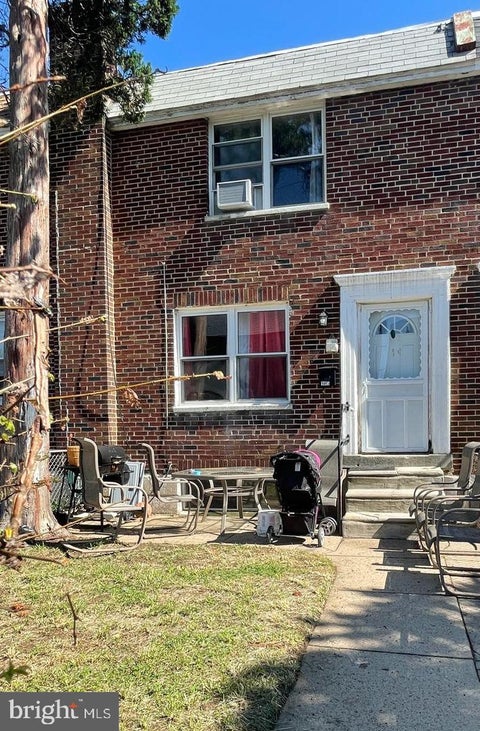 Townhouse For Sale - 1465 Creston Street<br/> PHILADELPHIA, PA 19149