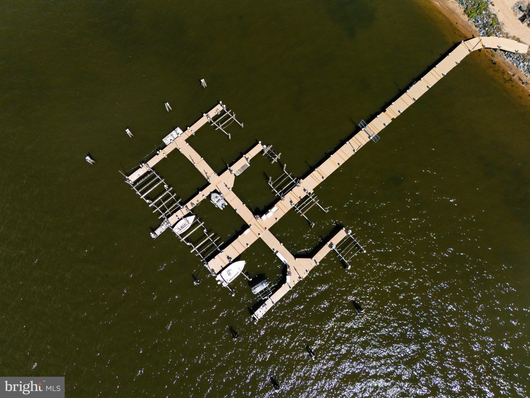 SUNSET POINTE - Residential