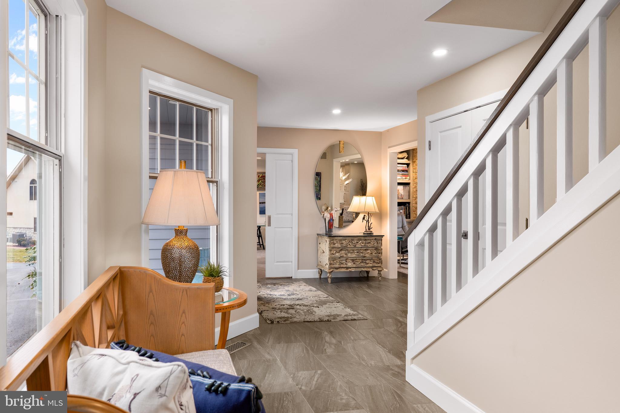 SUNSET POINTE - Residential