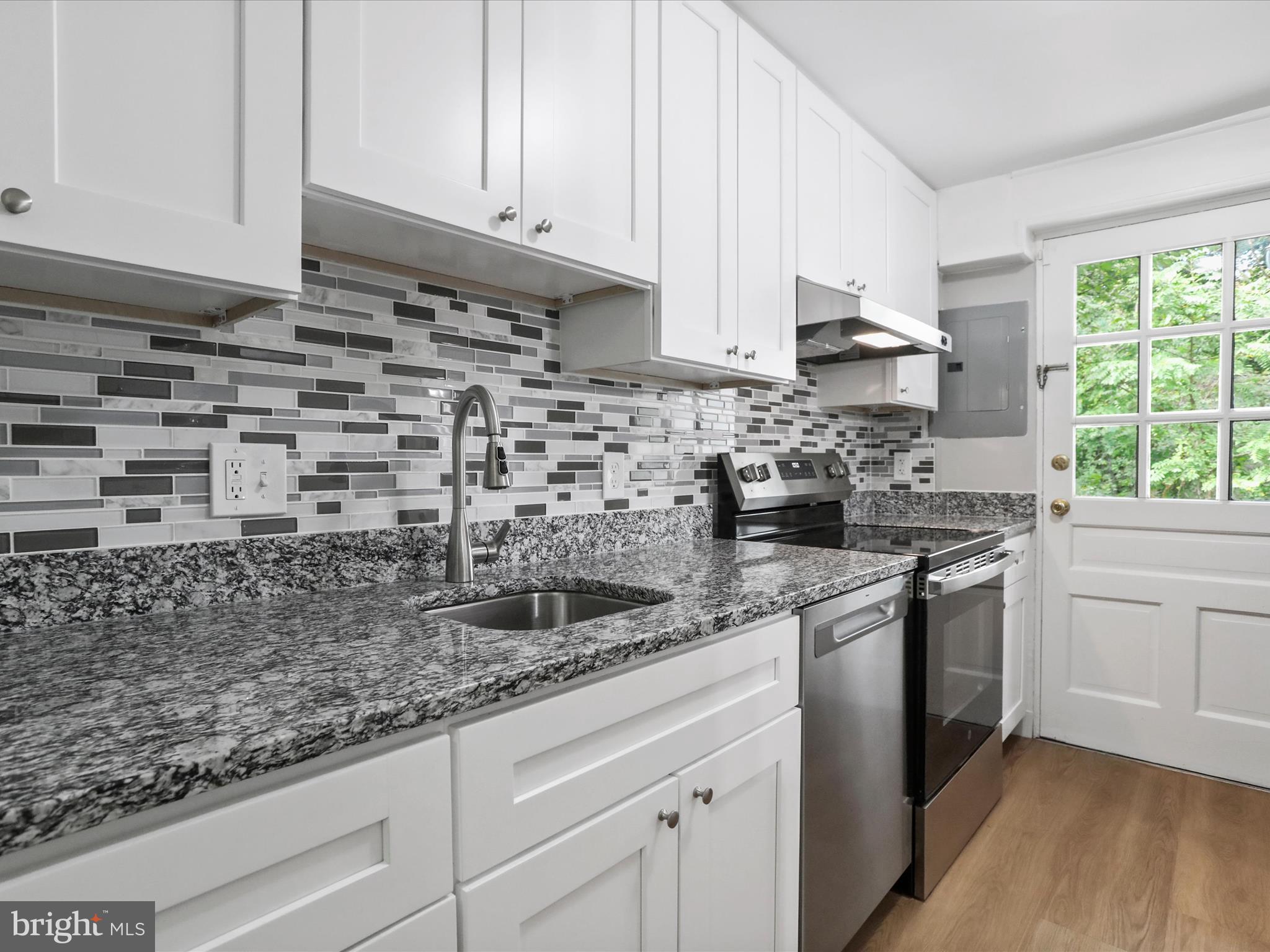 PALMER PARK - Residential