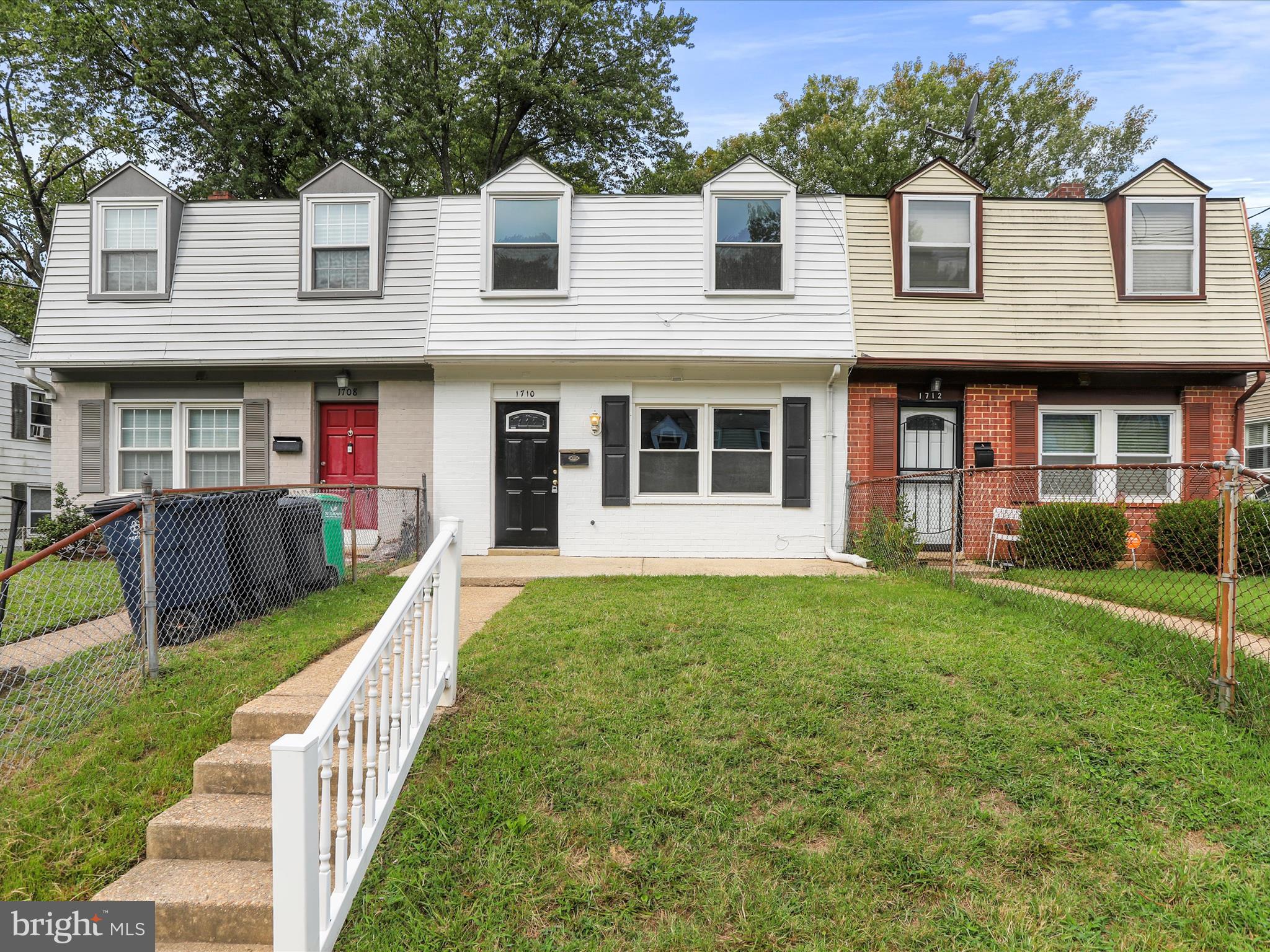 1710 ALLENDALE PLACE