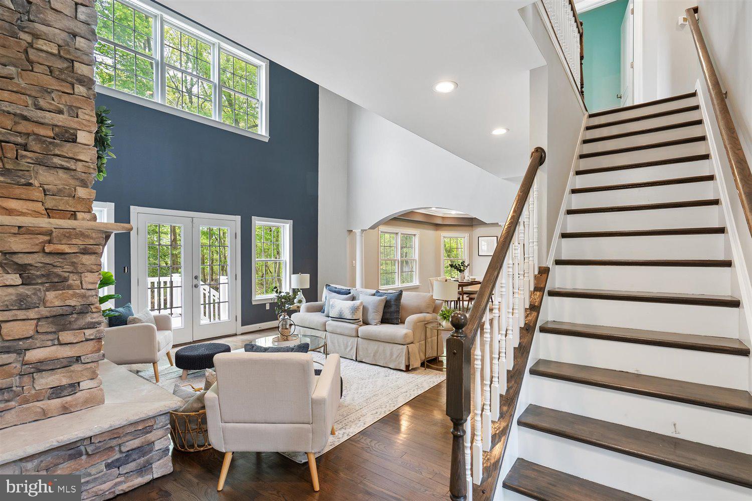 LONG BEACH ESTATES - Residential