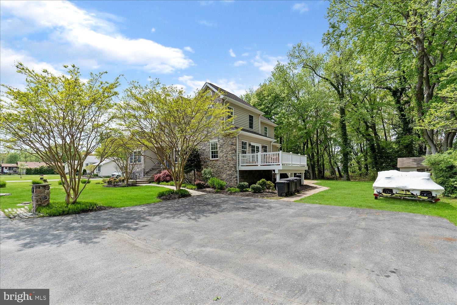 LONG BEACH ESTATES - Residential