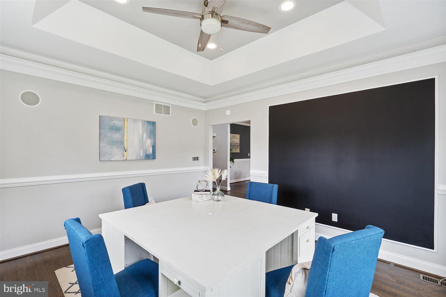 LONG BEACH ESTATES - Residential