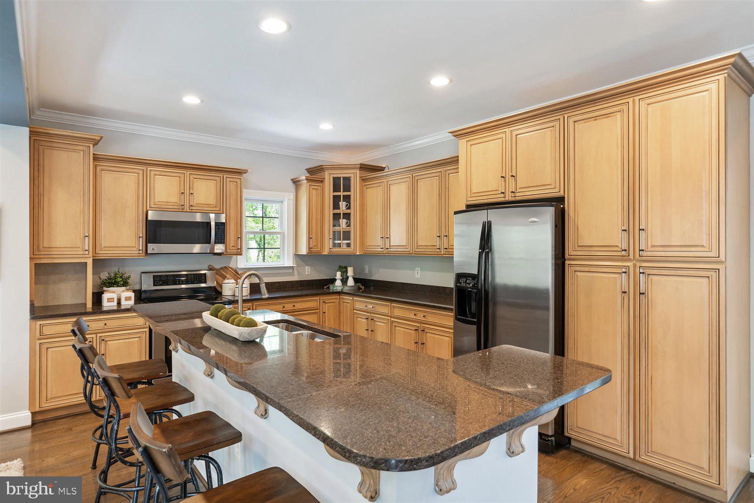 LONG BEACH ESTATES - Residential