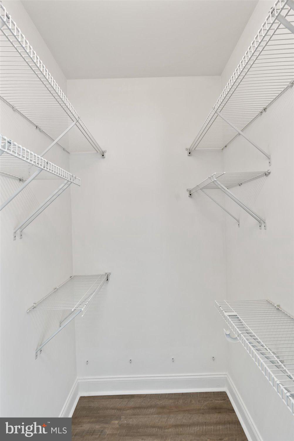 LONG BEACH ESTATES - Residential