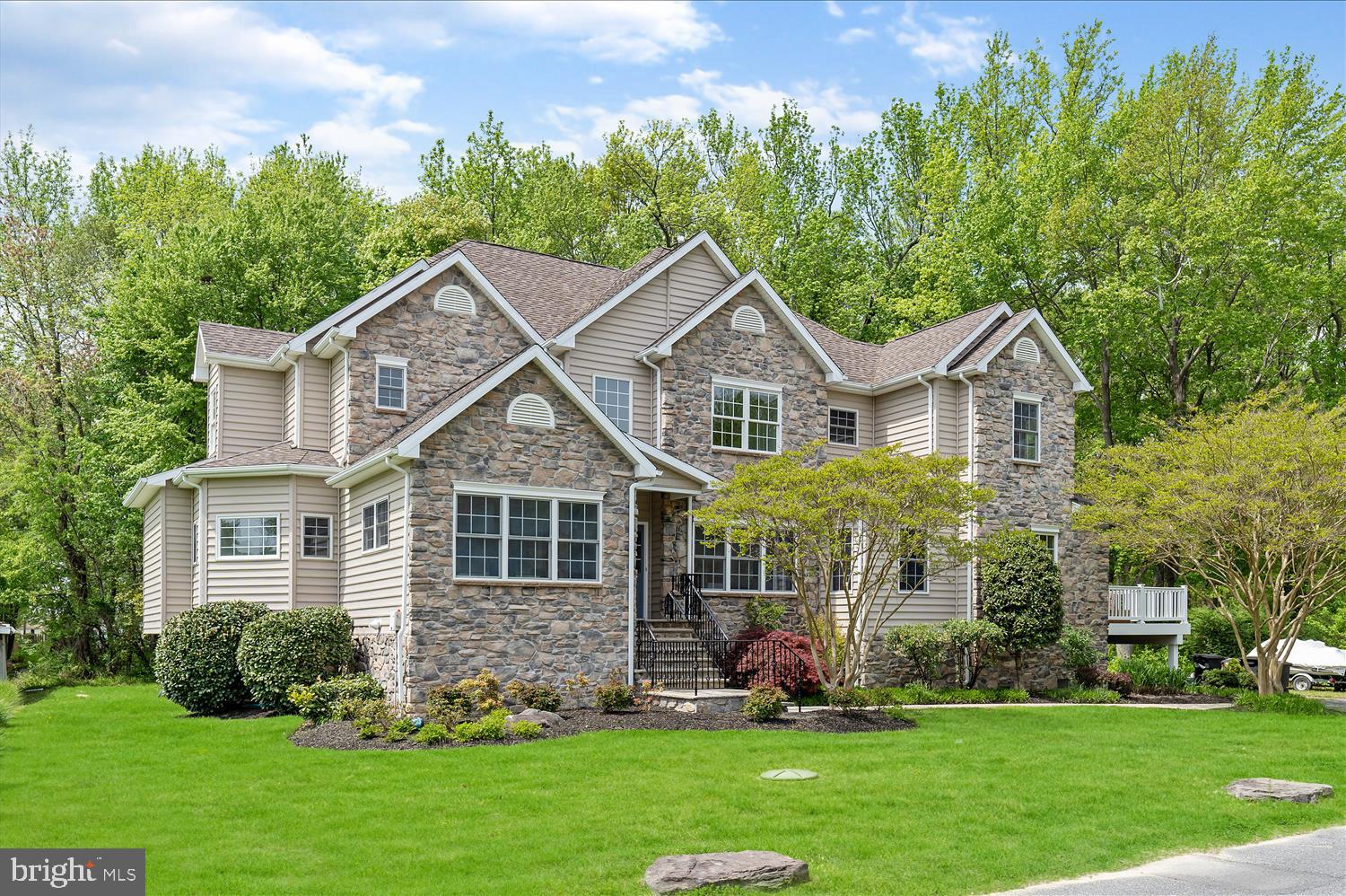 LONG BEACH ESTATES - Residential