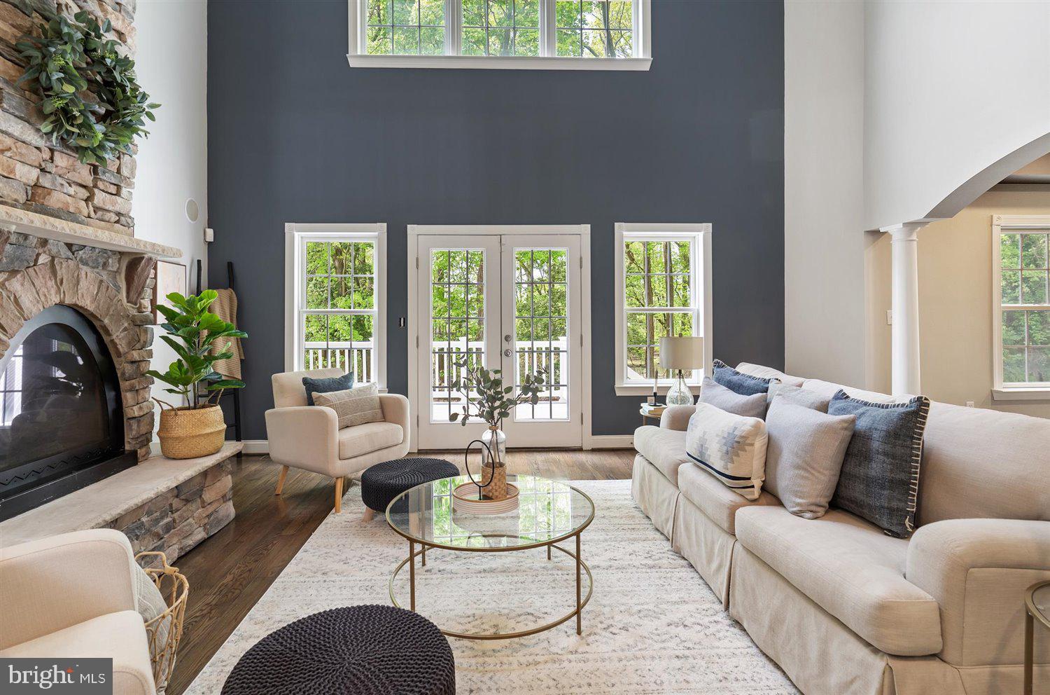 LONG BEACH ESTATES - Residential