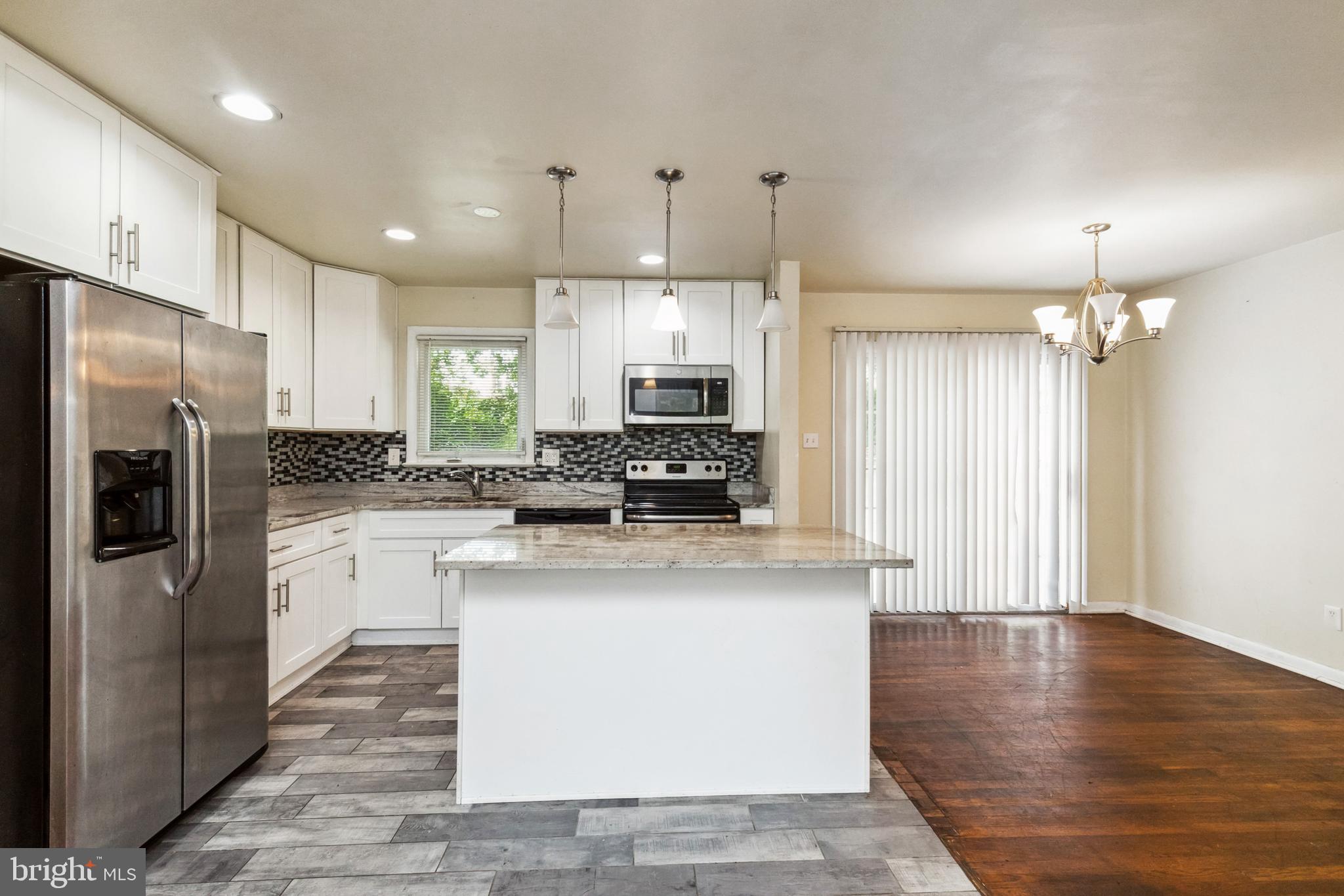 HARTFORD HILLS - Residential