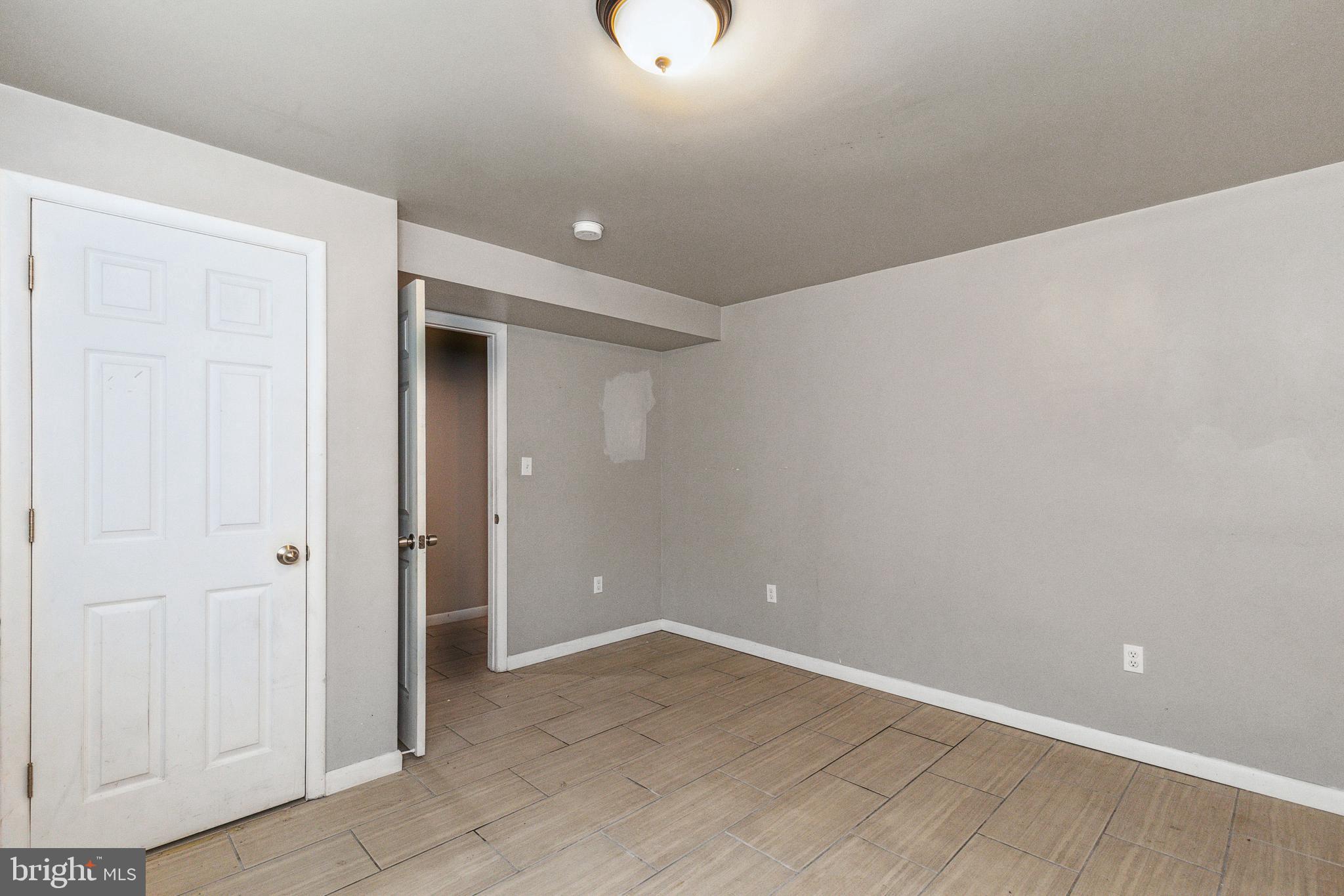 HARTFORD HILLS - Residential