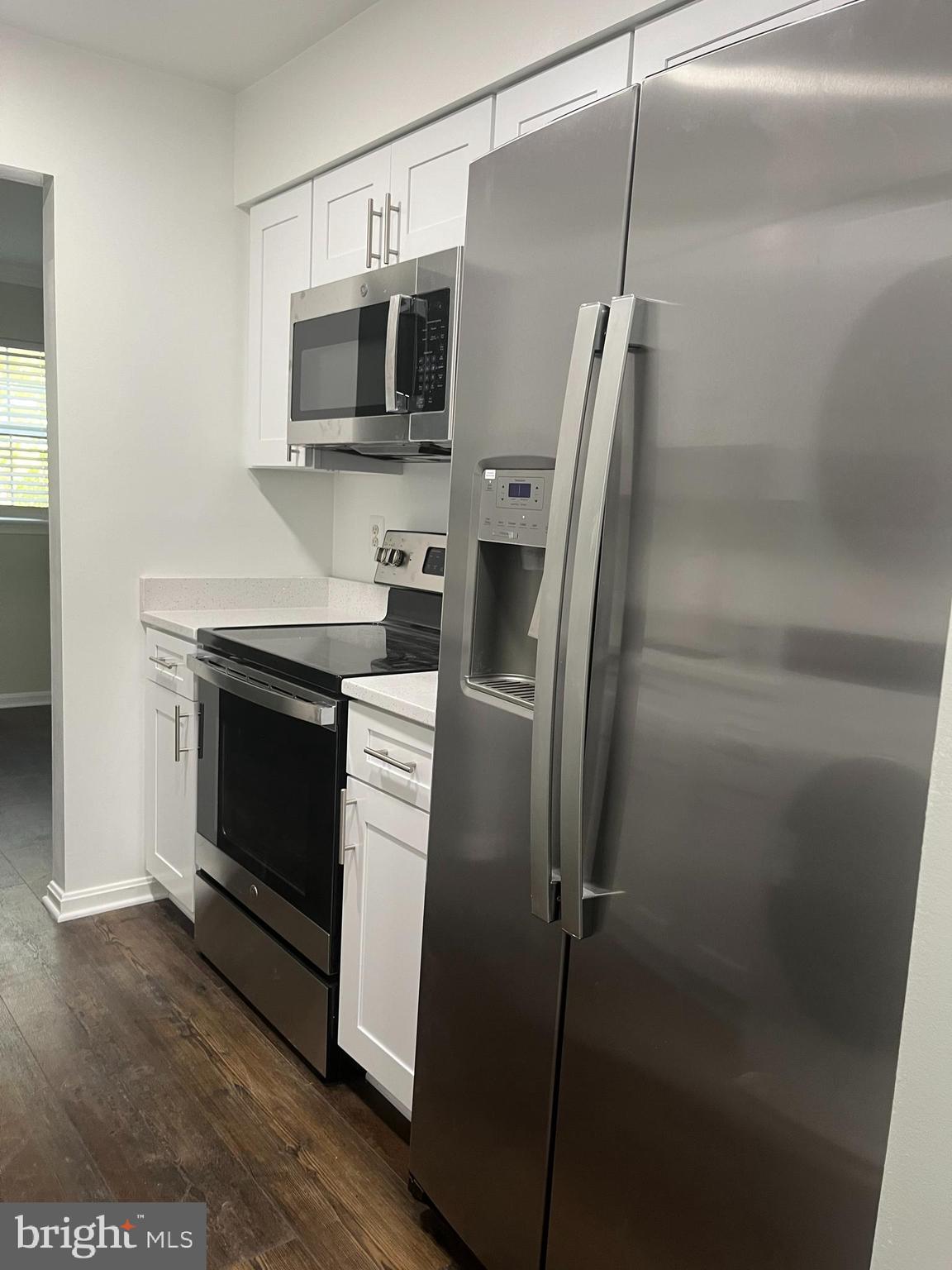 MONTGOMERY RUN - Residential Lease