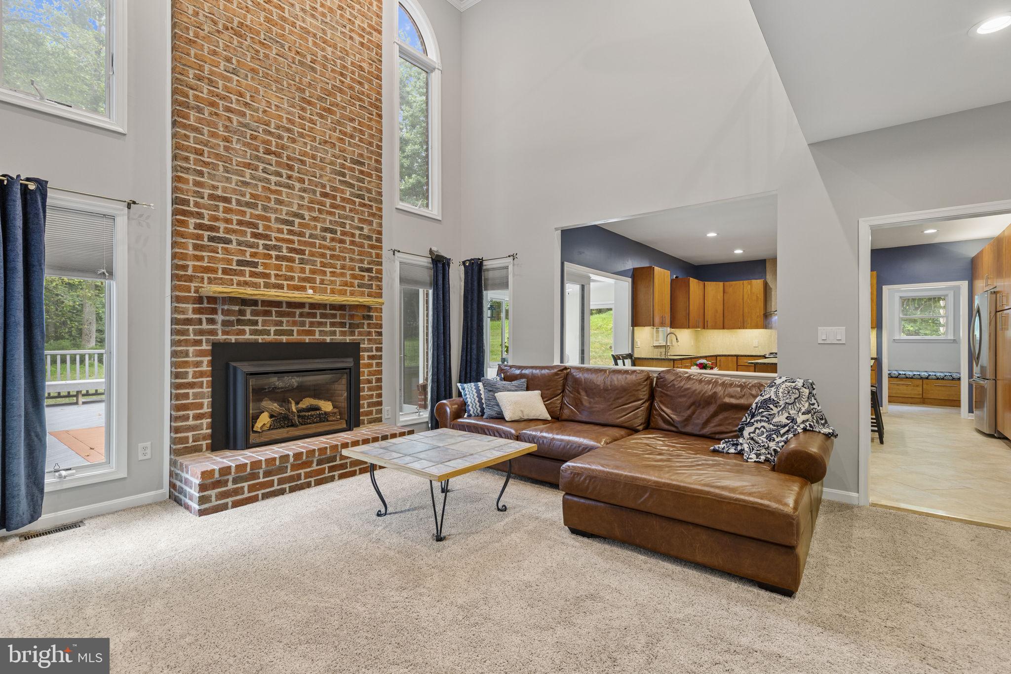2205 ERIN WAY