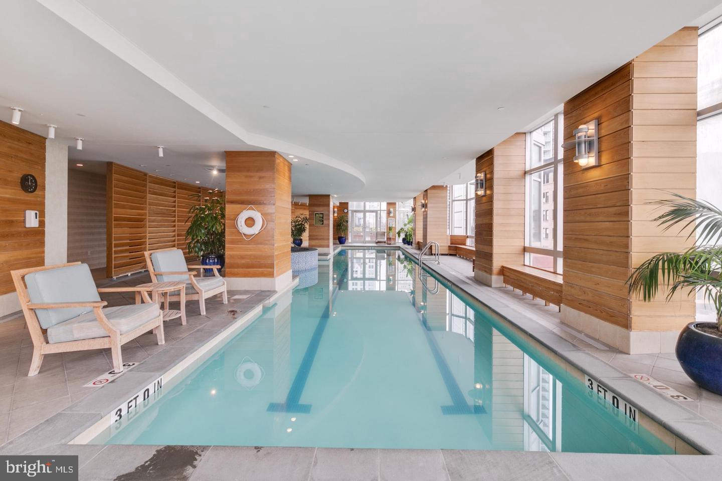 AVENUE OF THE ARTS - Residential