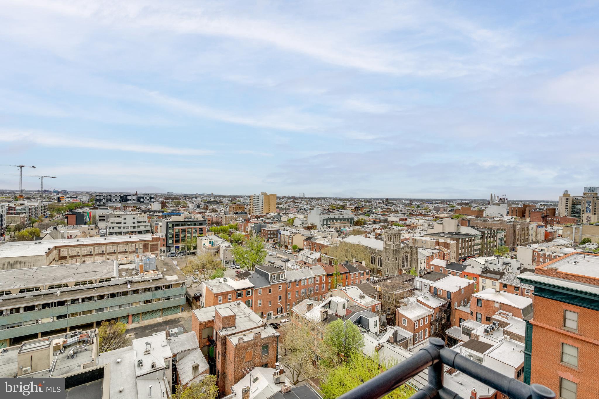 AVENUE OF THE ARTS - Residential