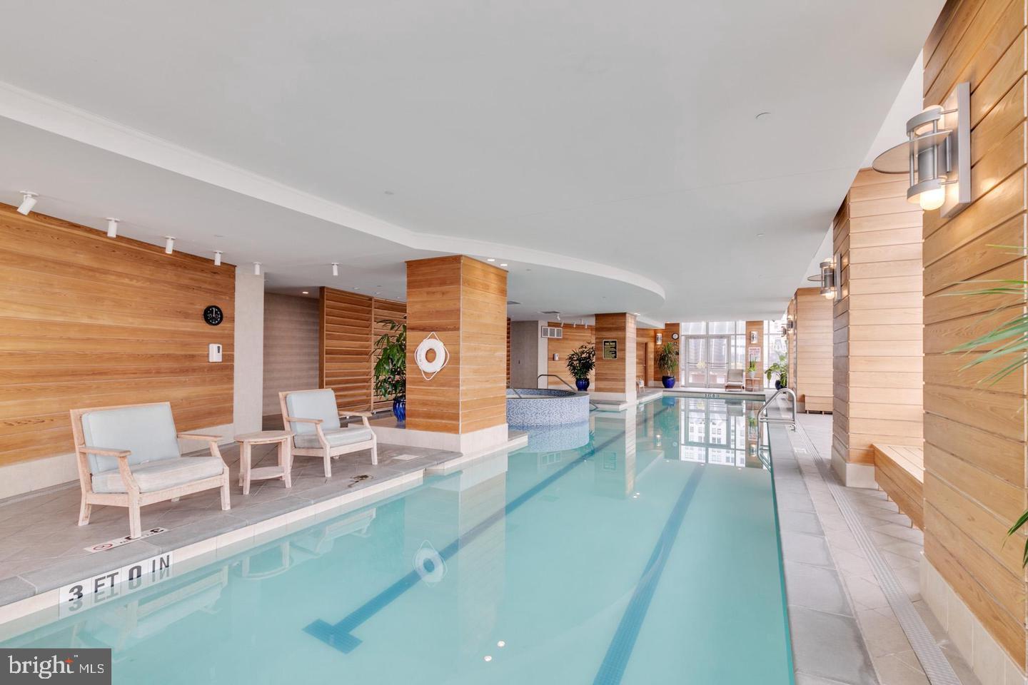 AVENUE OF THE ARTS - Residential