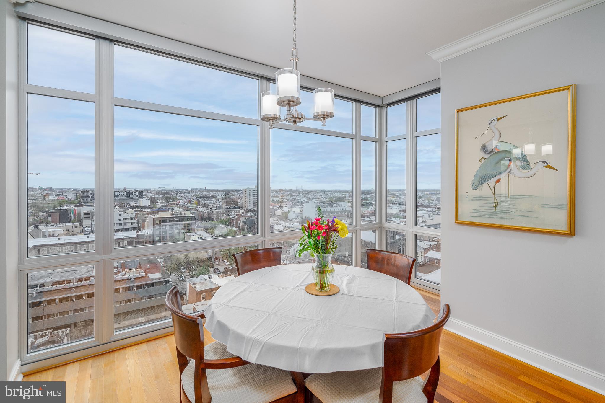 AVENUE OF THE ARTS - Residential