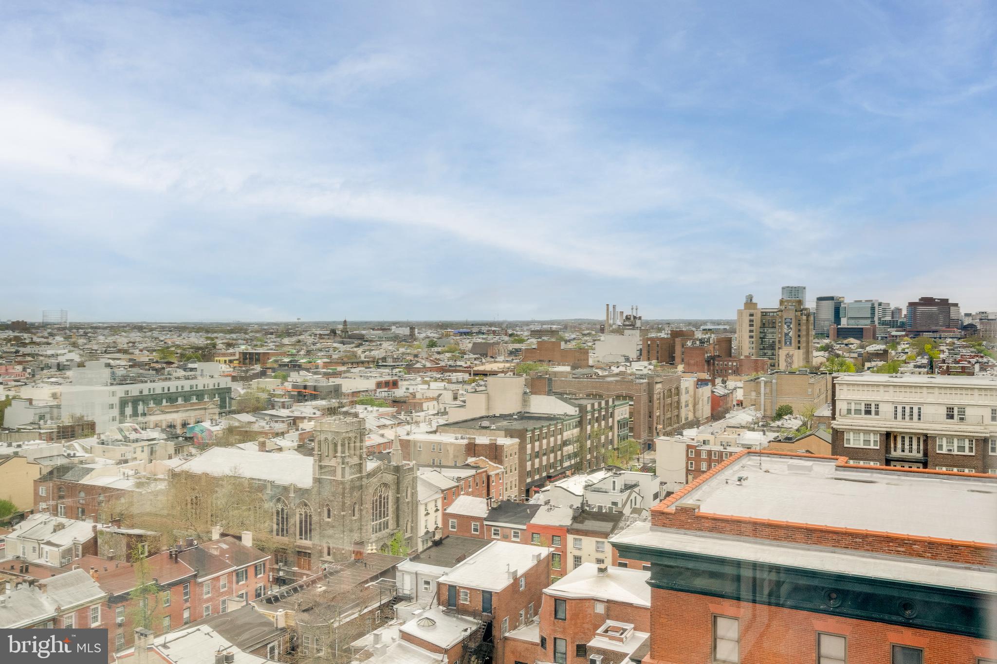 AVENUE OF THE ARTS - Residential