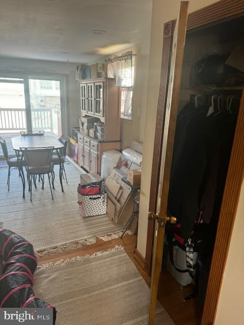 ACADEMY GARDENS - Residential