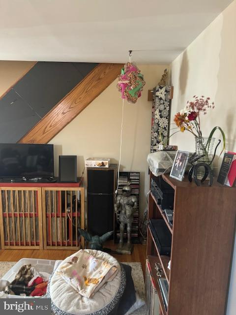 ACADEMY GARDENS - Residential