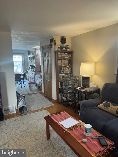 ACADEMY GARDENS - Residential