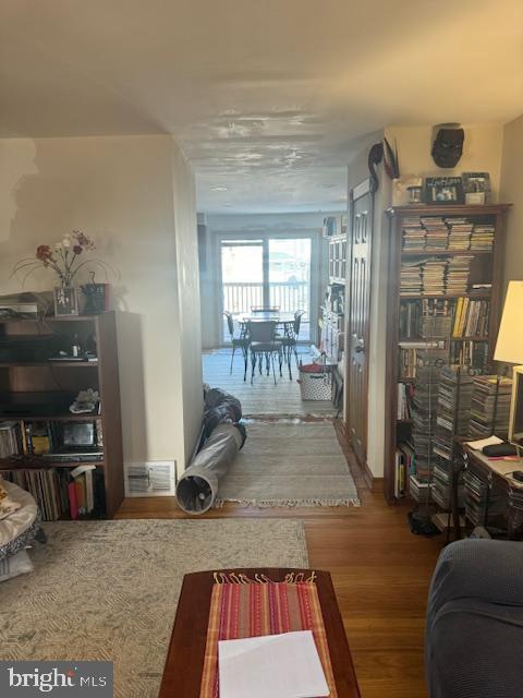 ACADEMY GARDENS - Residential