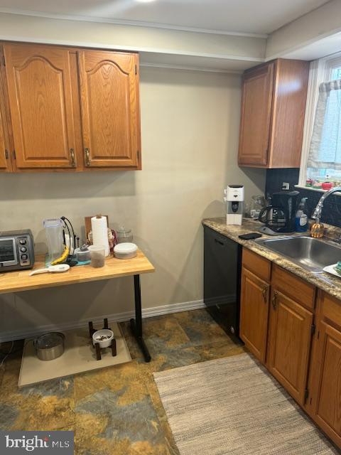 ACADEMY GARDENS - Residential