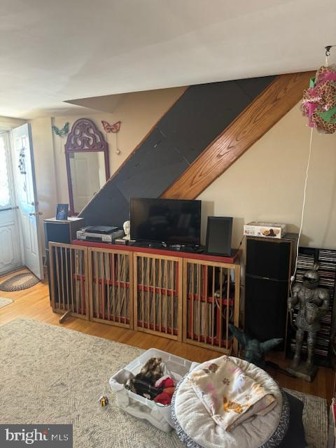 ACADEMY GARDENS - Residential