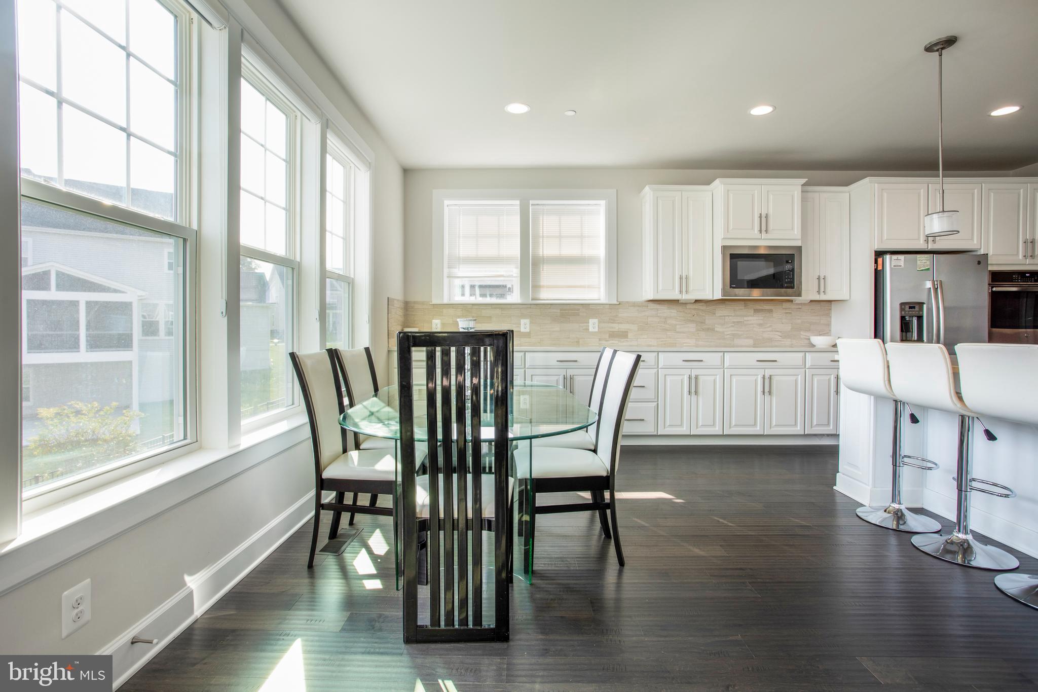 MAPLE LAWN SOUTH - Residential