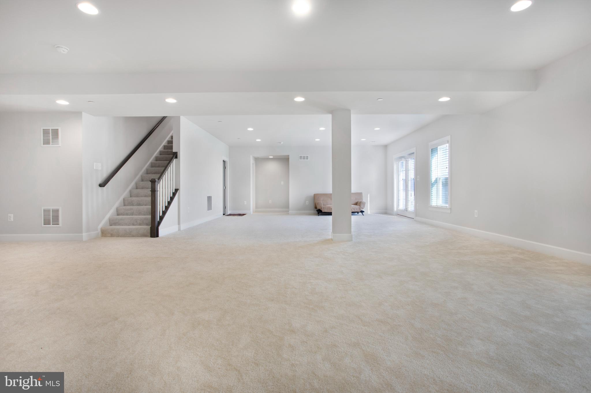 MAPLE LAWN SOUTH - Residential