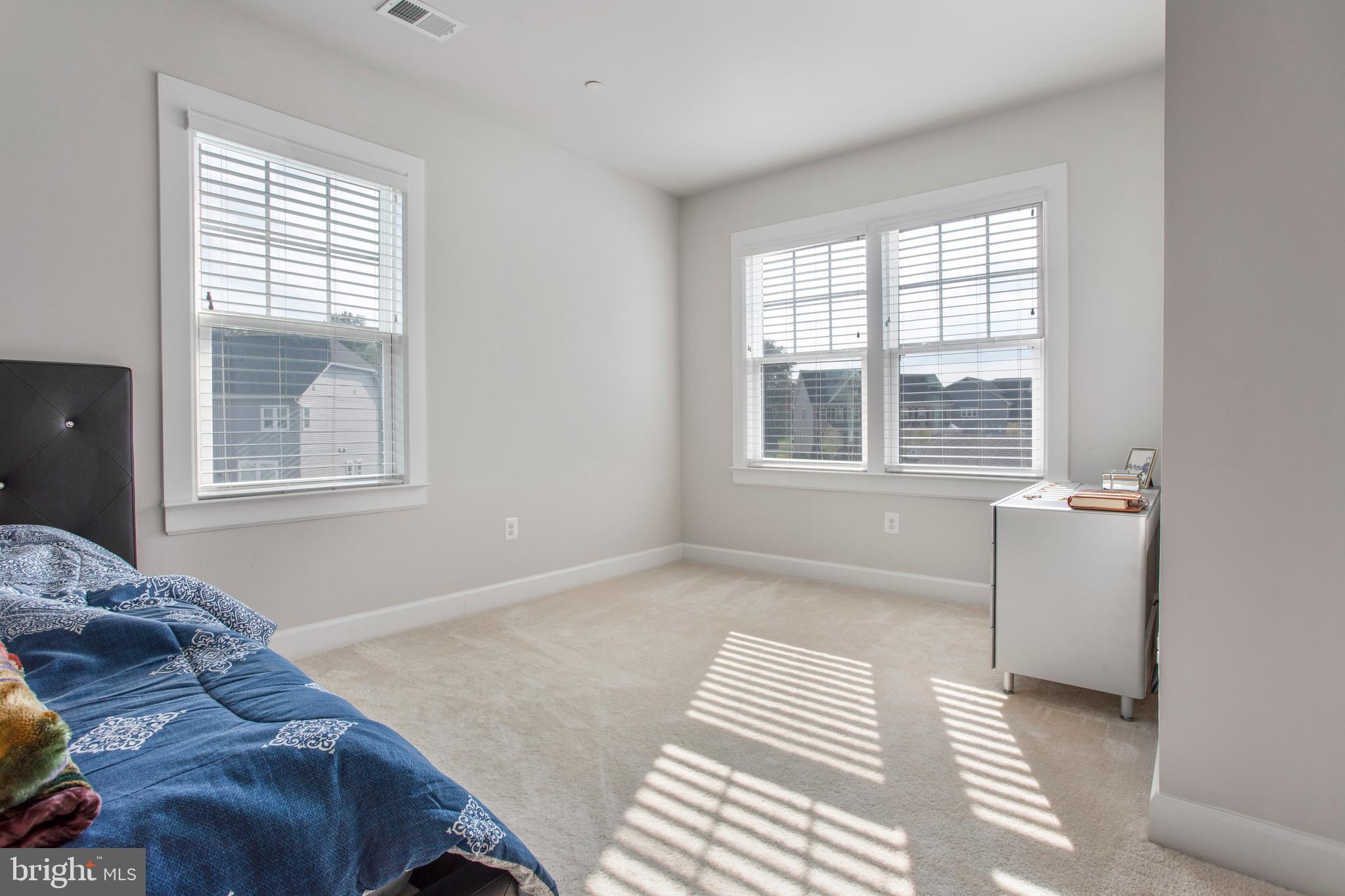 MAPLE LAWN SOUTH - Residential