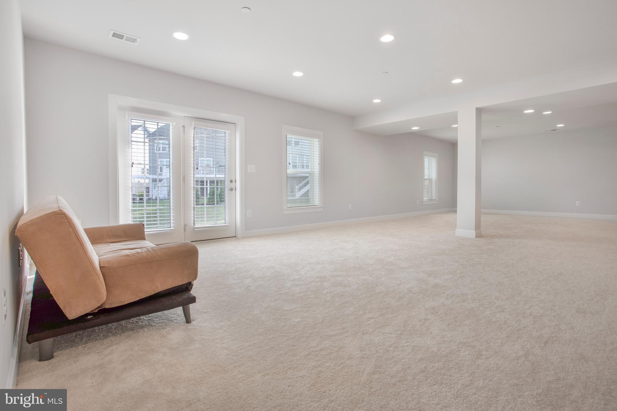 MAPLE LAWN SOUTH - Residential