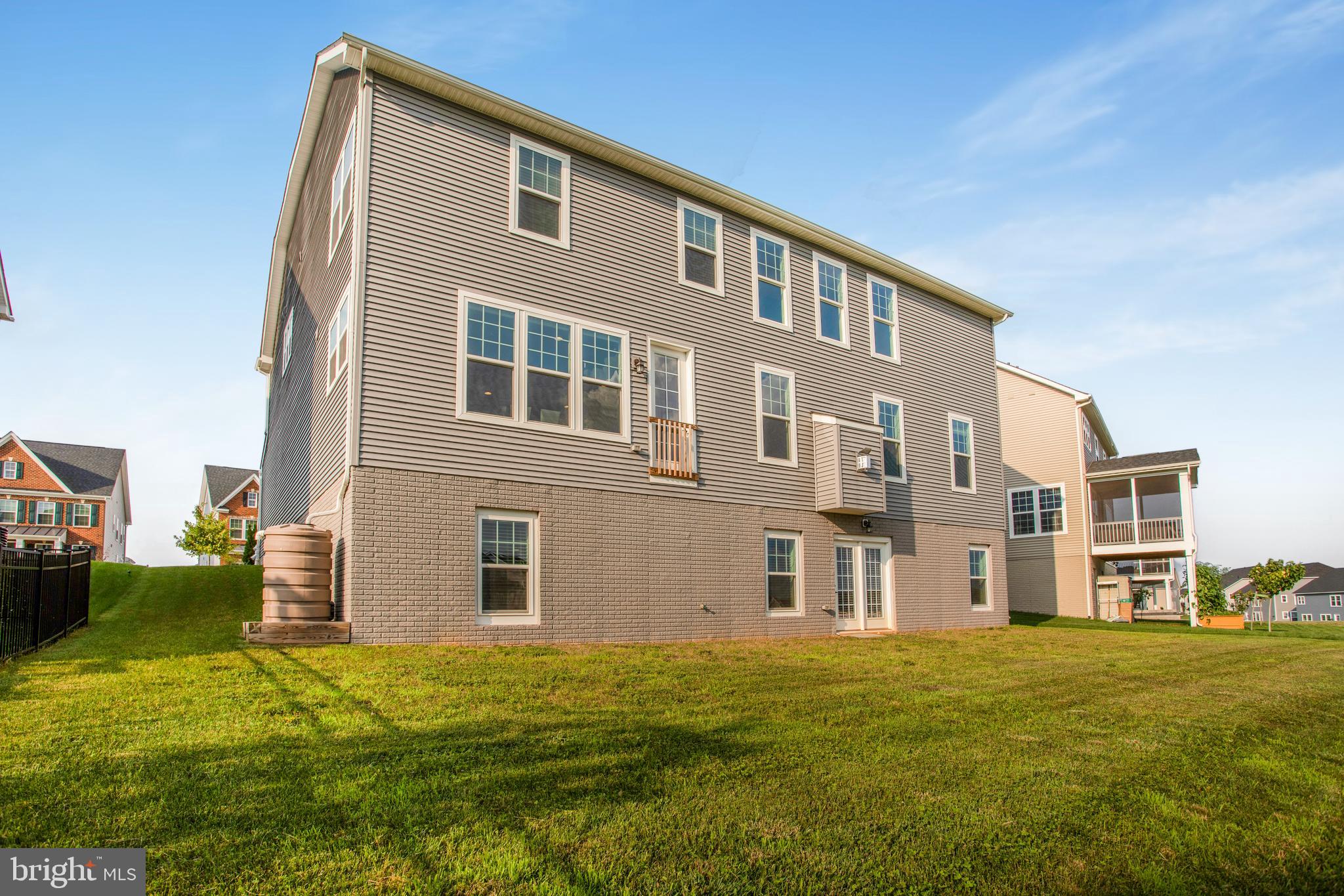 MAPLE LAWN SOUTH - Residential