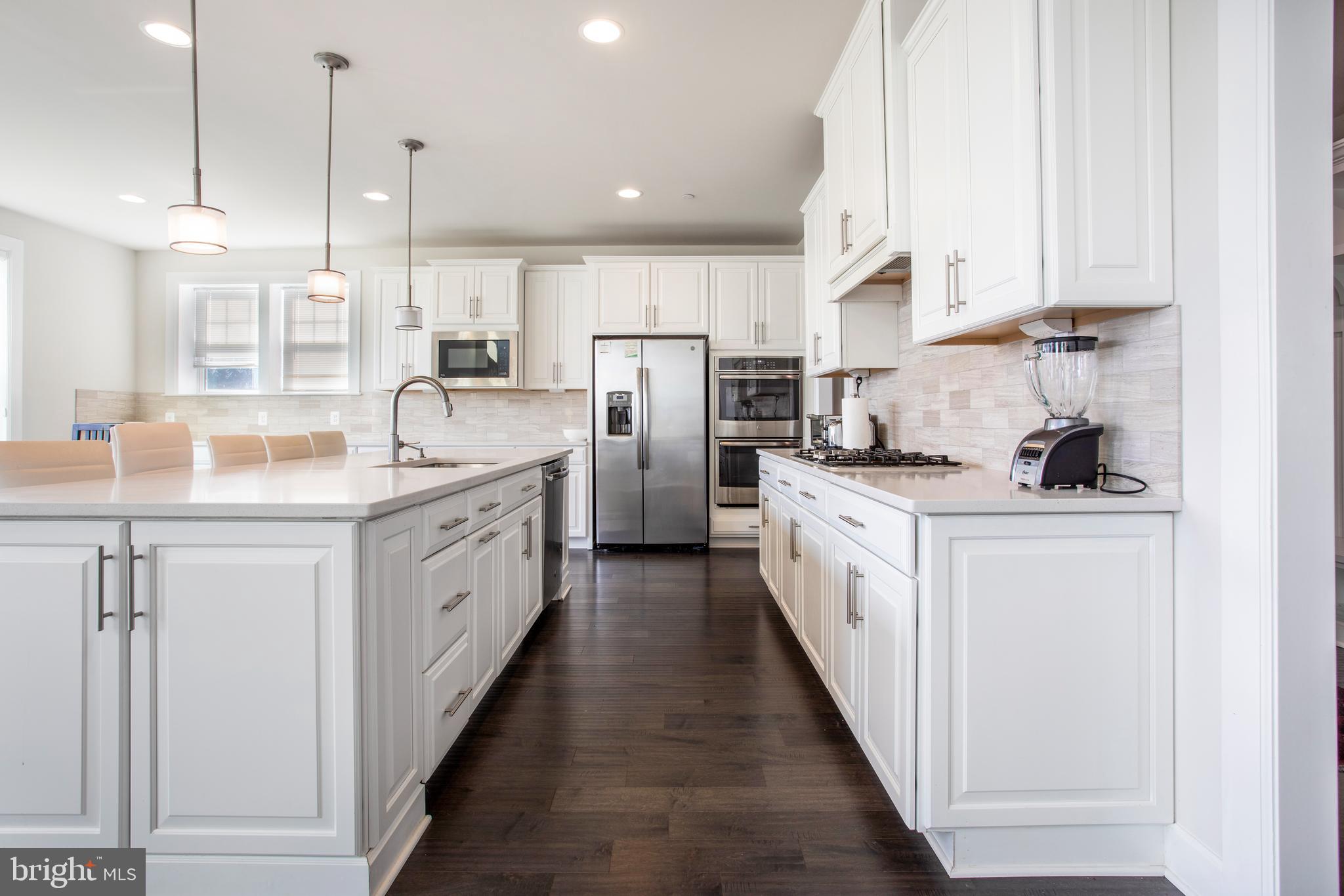 MAPLE LAWN SOUTH - Residential