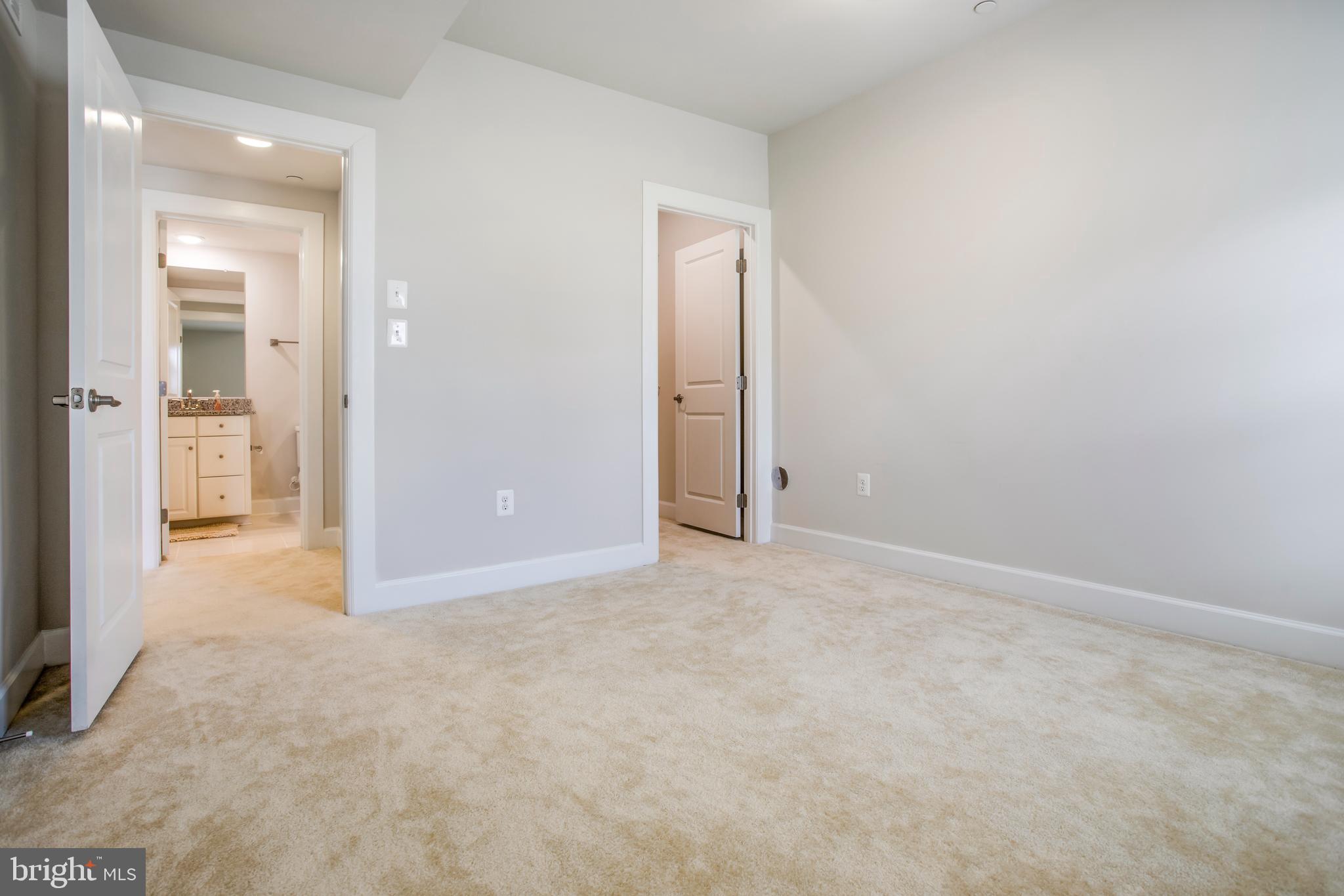 MAPLE LAWN SOUTH - Residential