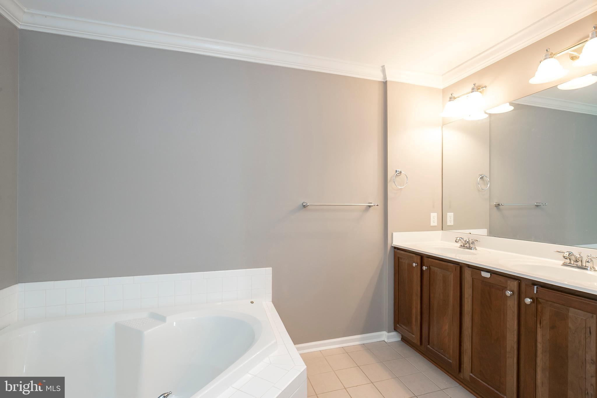 COVENTRY GLEN - Residential