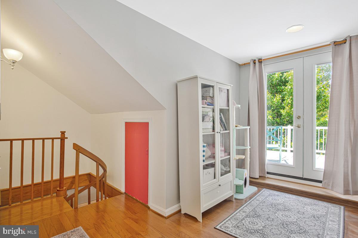 ROSE HAVEN - Residential