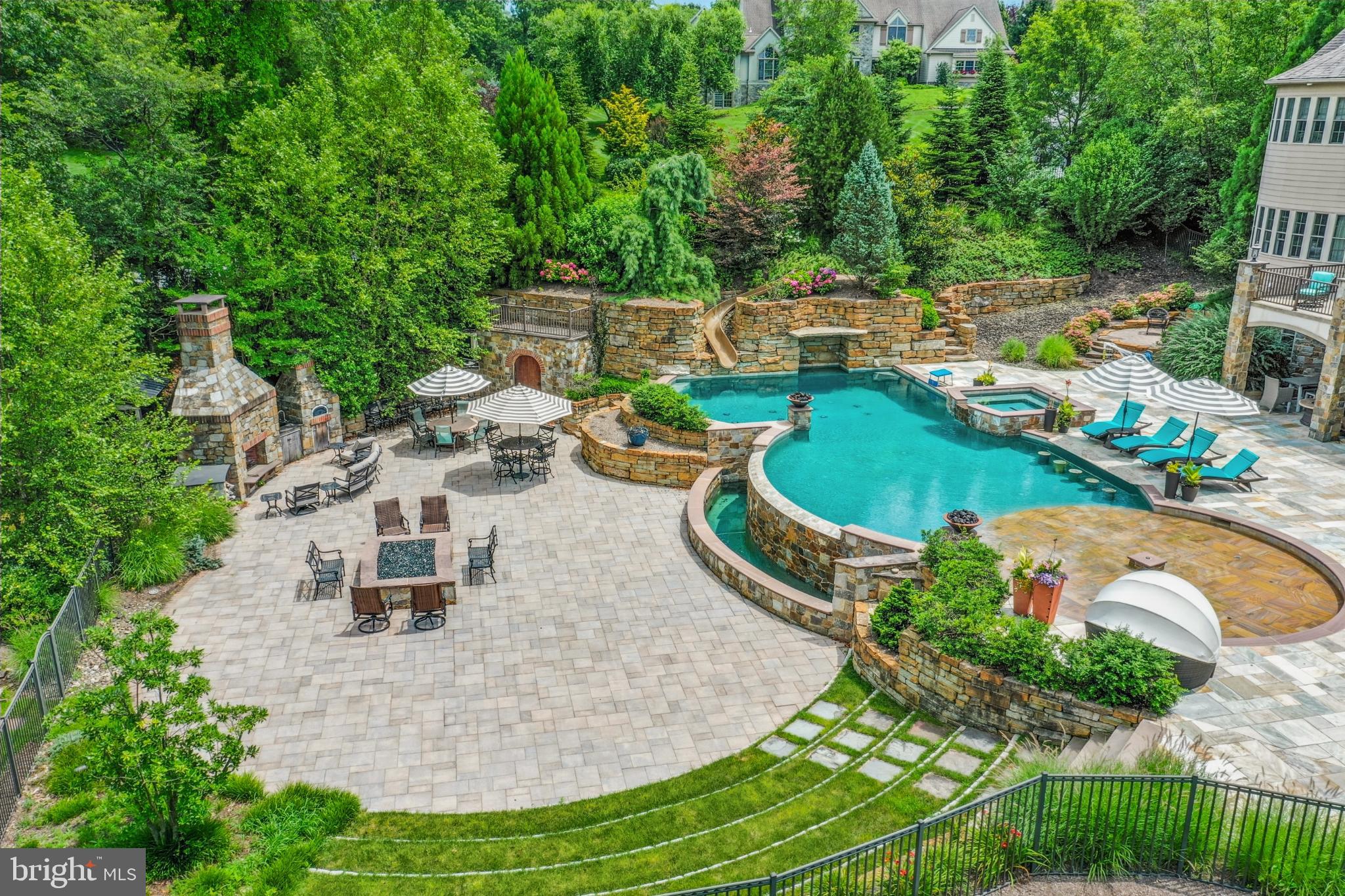 STONEHILL - Residential