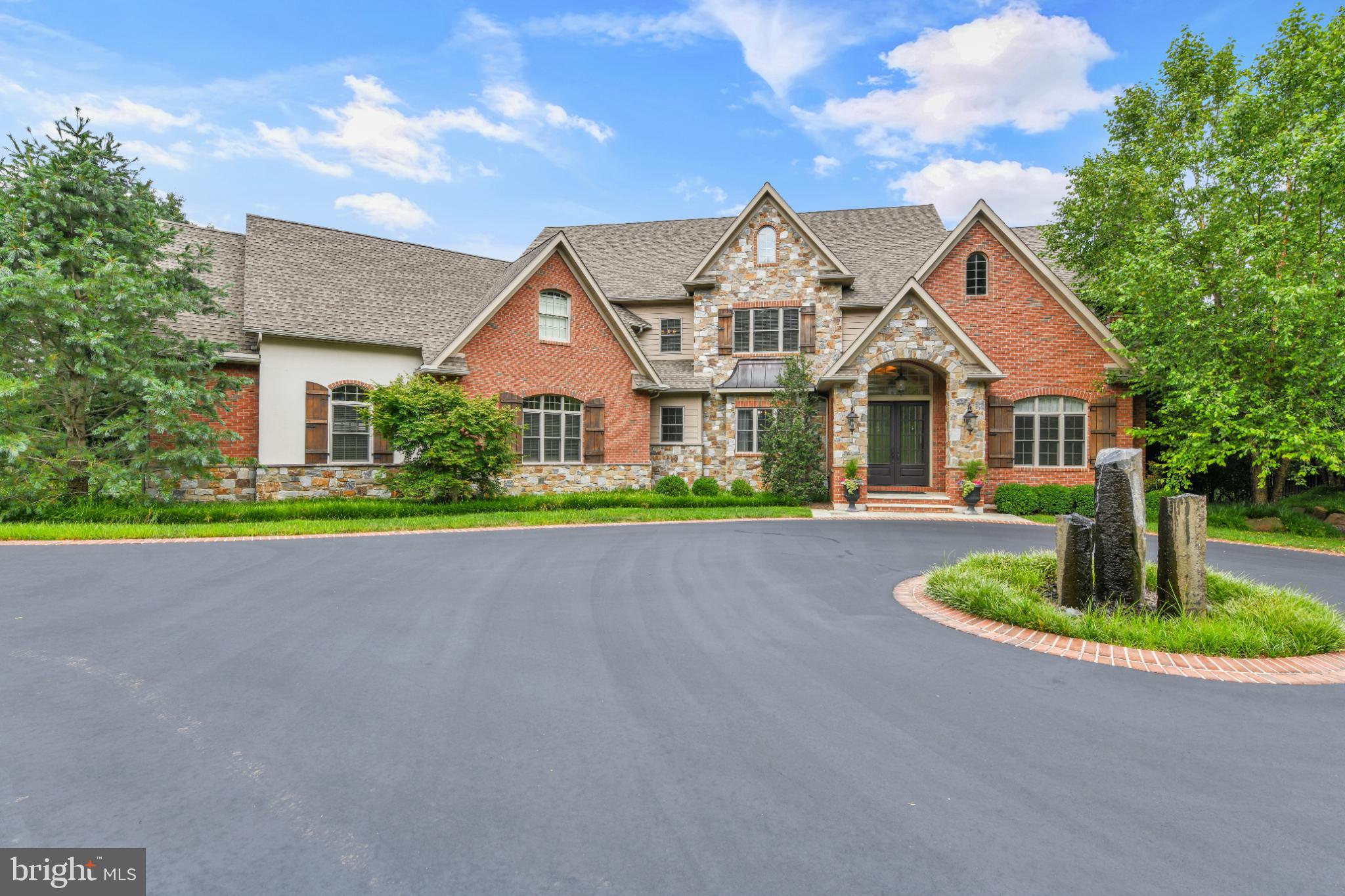 STONEHILL - Residential