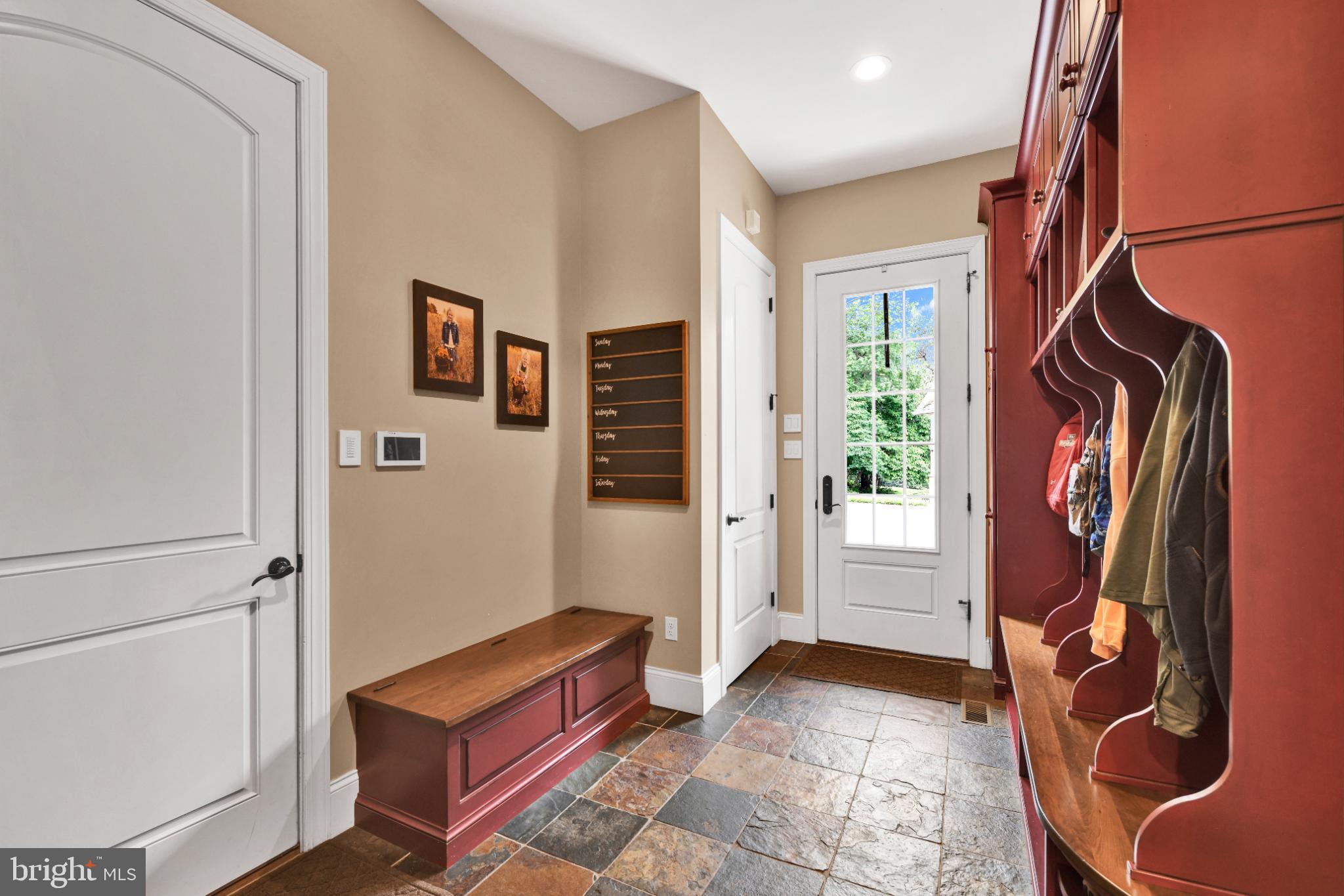 STONEHILL - Residential