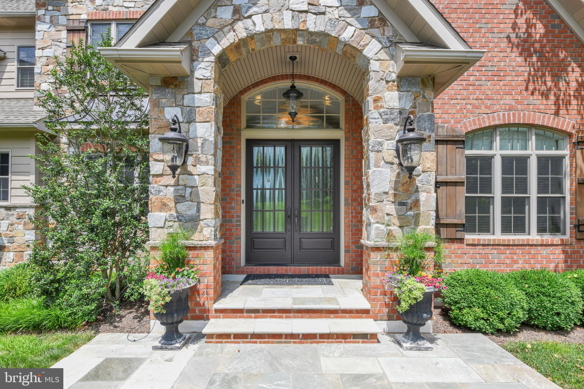 STONEHILL - Residential