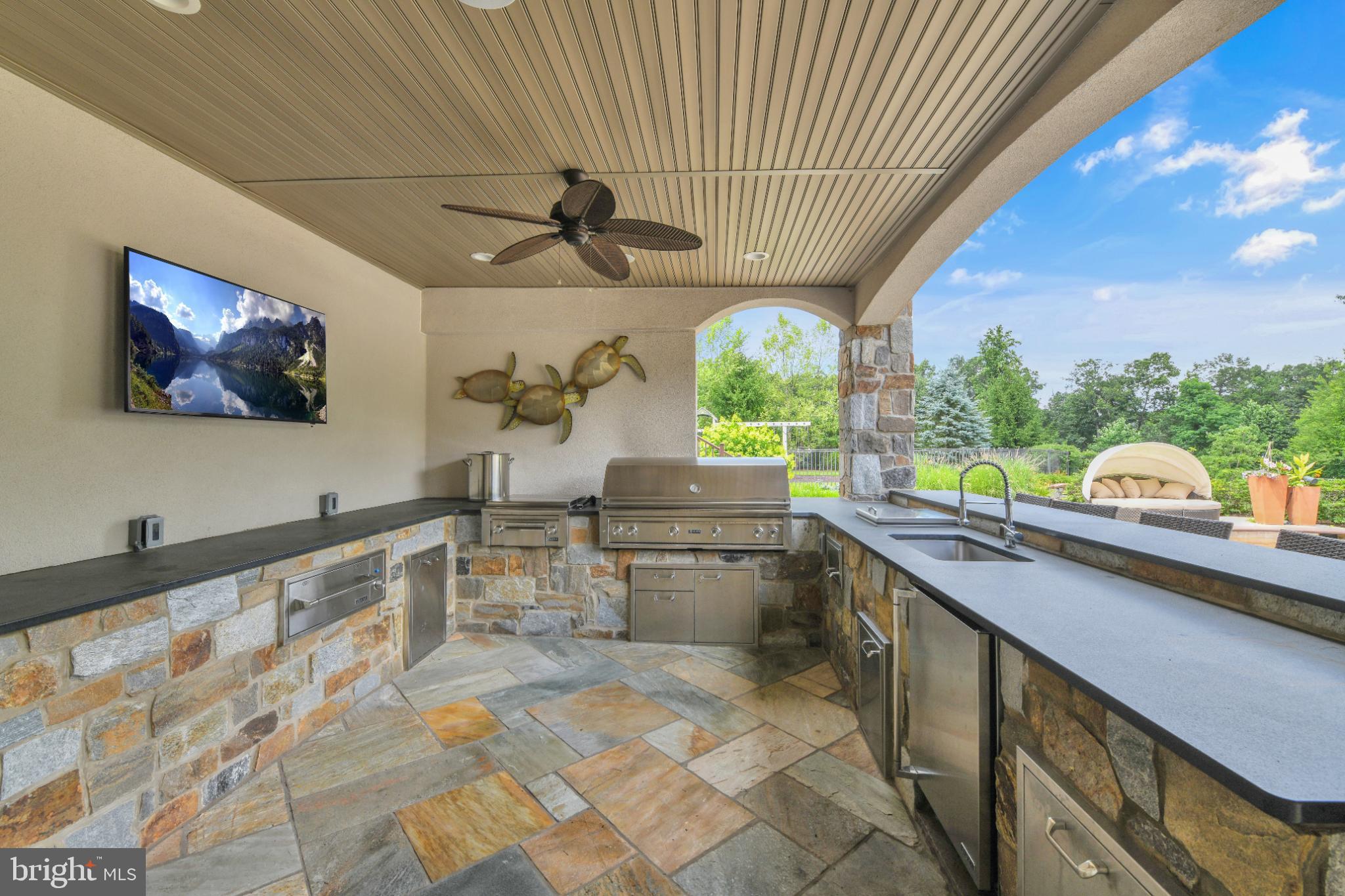 STONEHILL - Residential